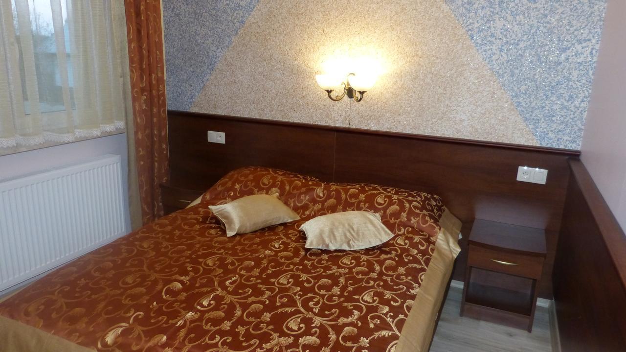 Hotel Irys Lublin Buitenkant foto